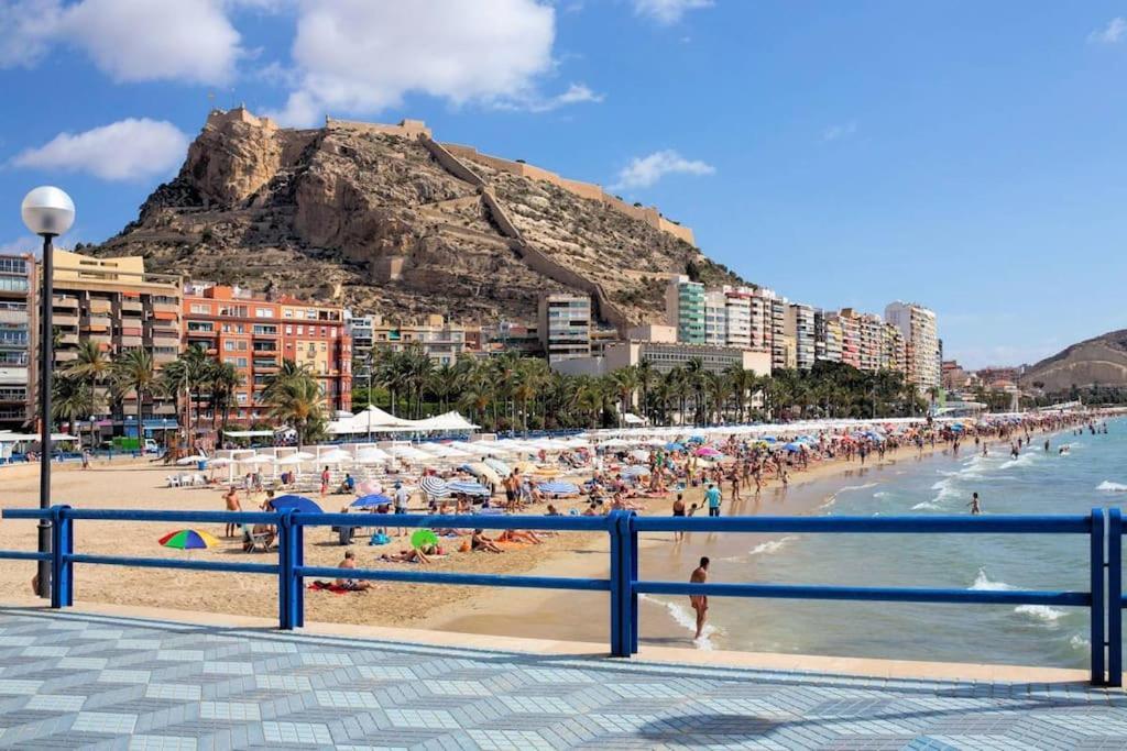 Carpediem Apart Terraza-Atico Alicante Center Exterior photo